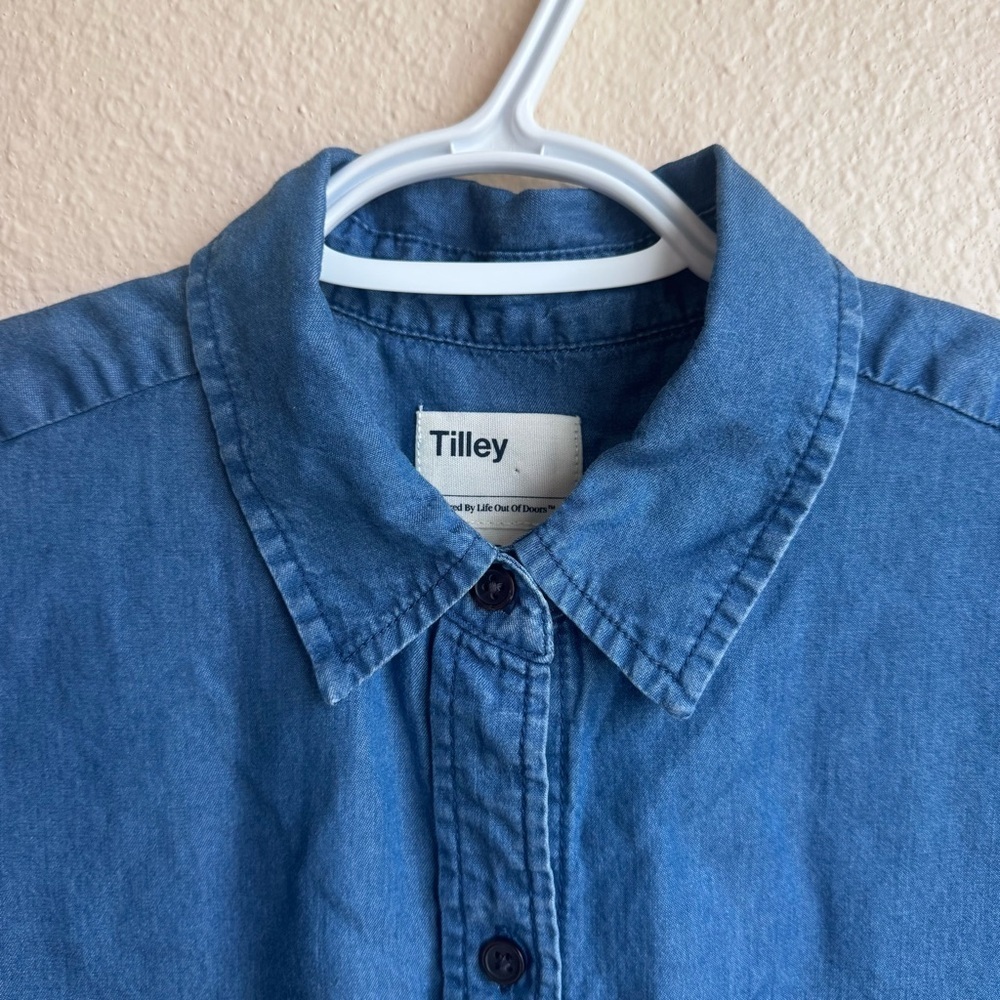 Tilley Women’s Small Chambray Button-Up Shirt — Short Sleeve Lightweight Top - Picture 3 of 6